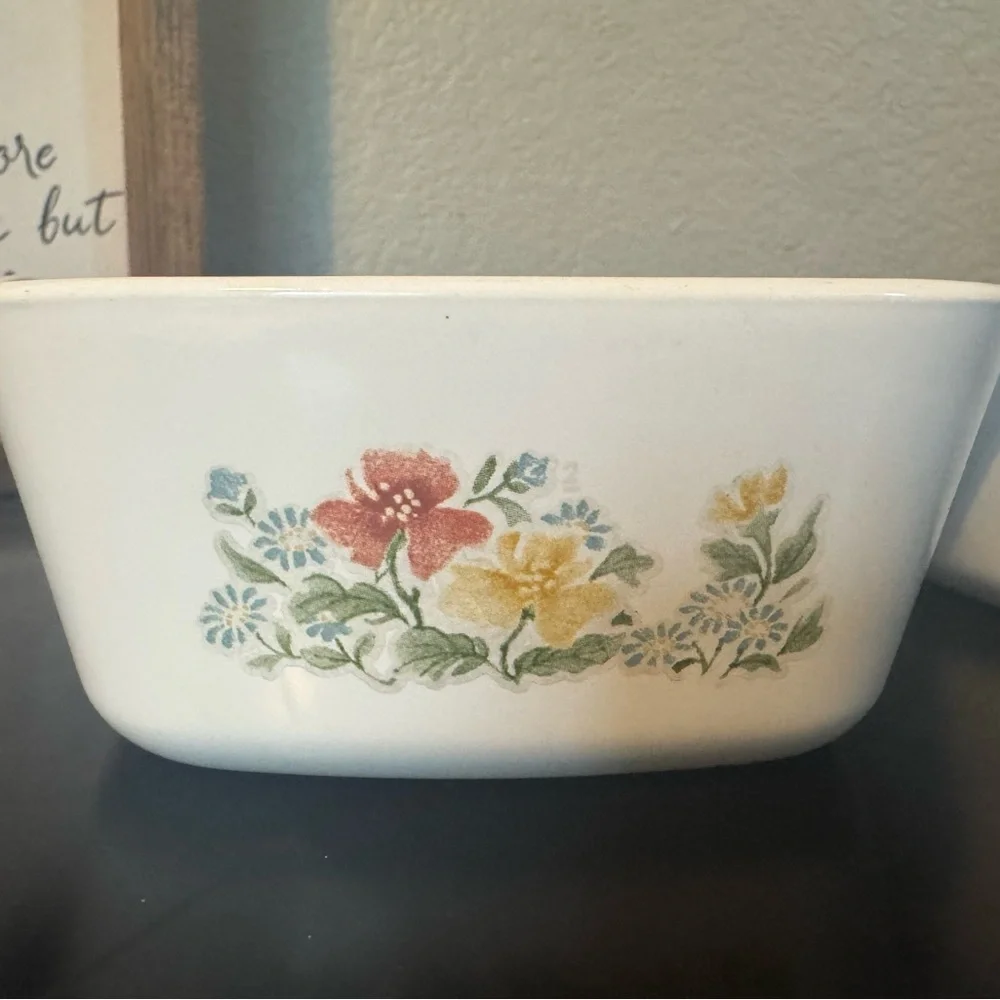 Vintage Corning Ware Ceramic Dishes